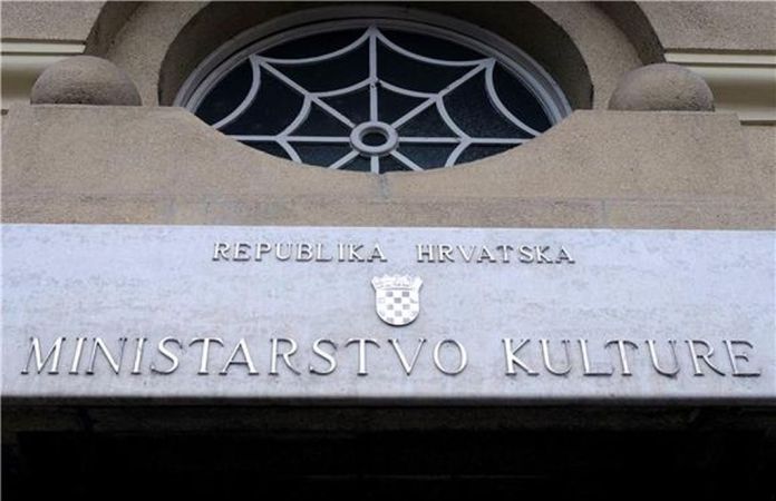 Kulturni klanovi, koji koriste Ministarstvo kulture kao bankomat, napadaju vijeća koja je imenovao Hasanbegović