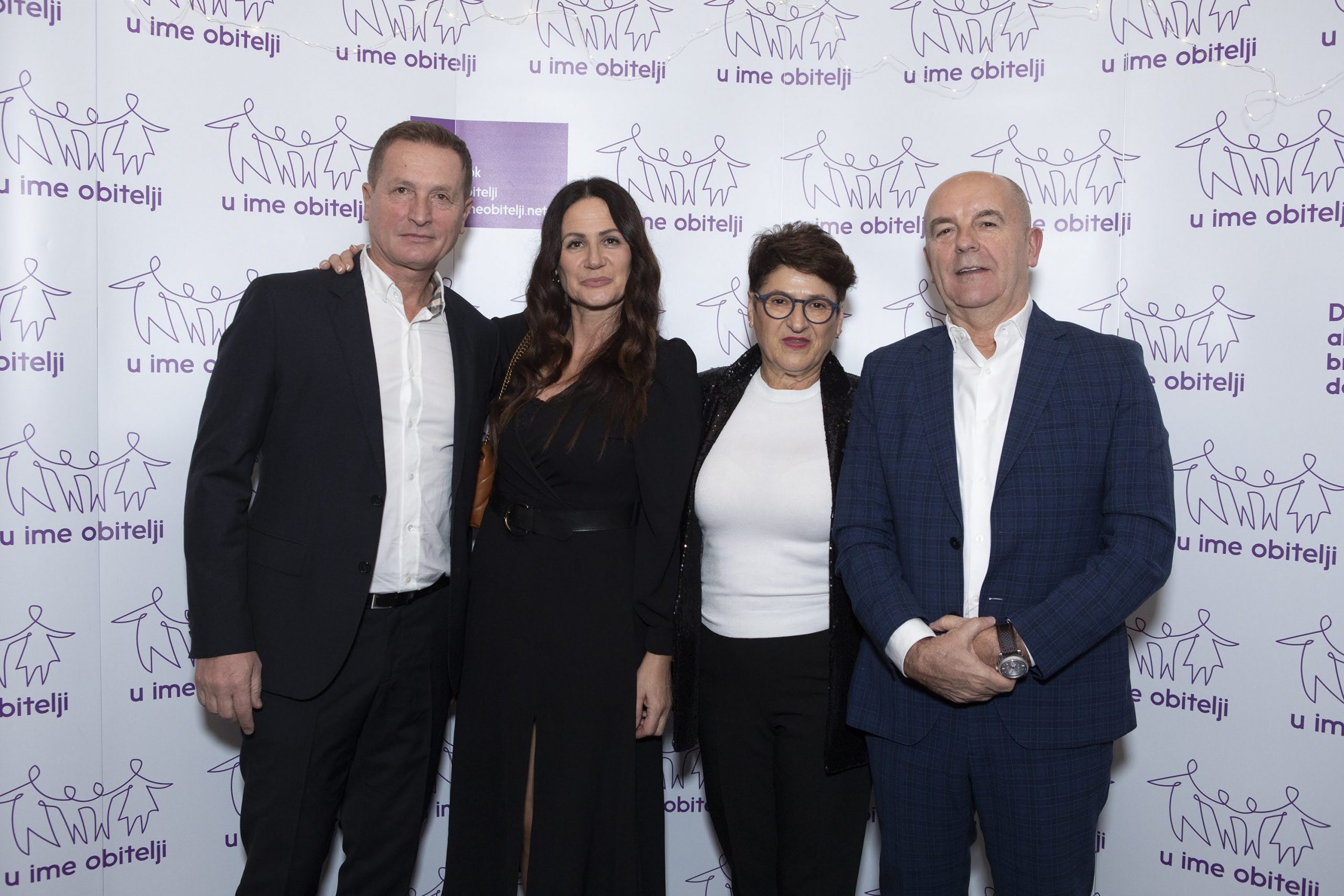 U IME OBITELJI-foto cetkovic