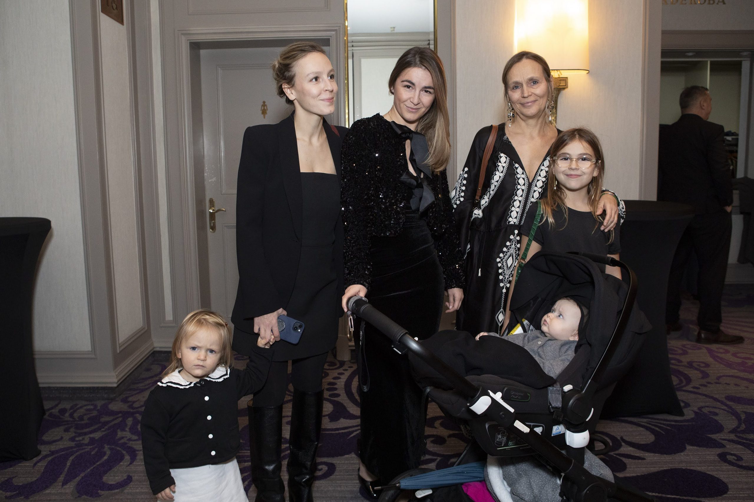 U IME OBITELJI-foto cetkovic