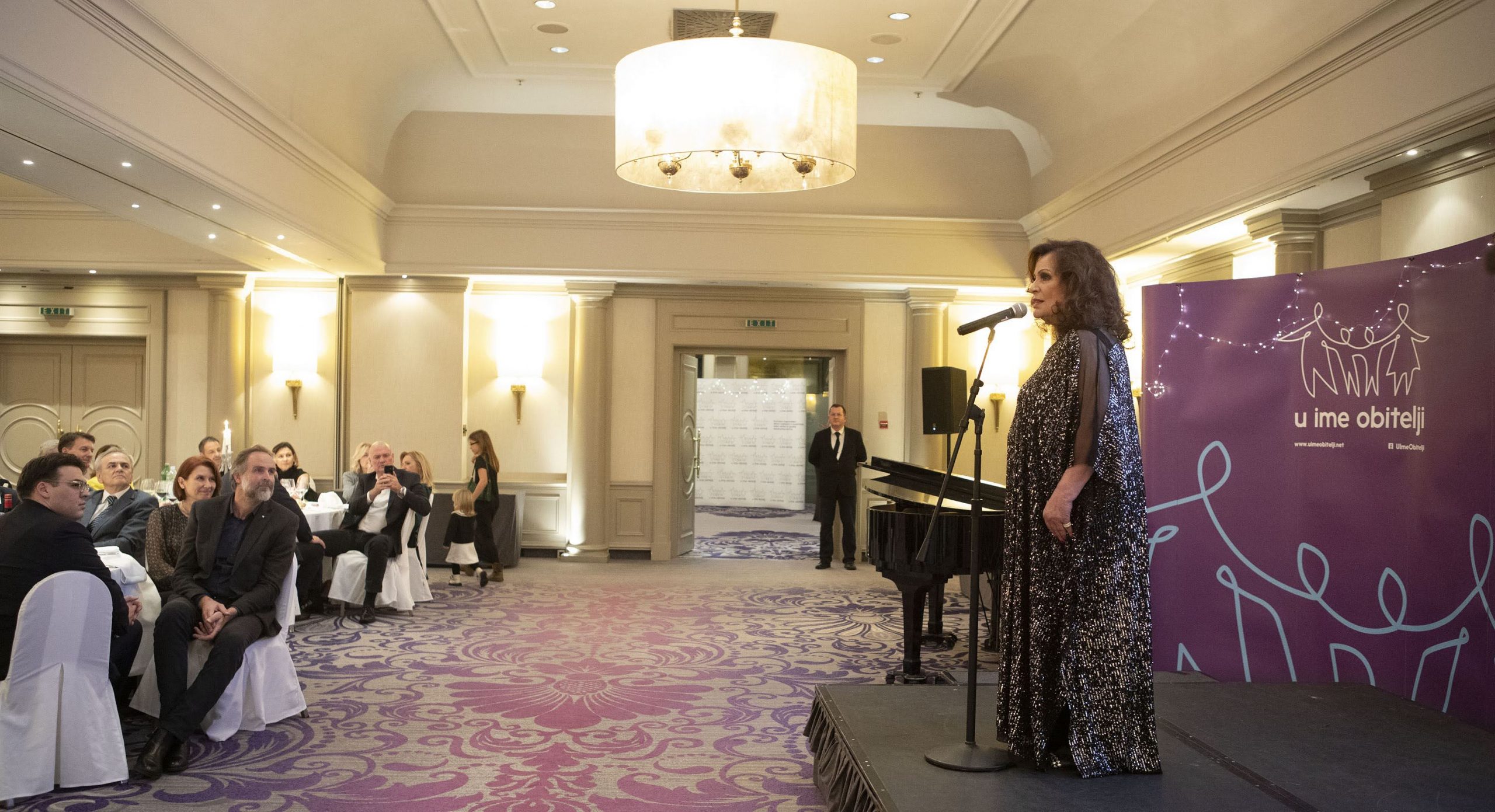 U IME OBITELJI-foto cetkovic