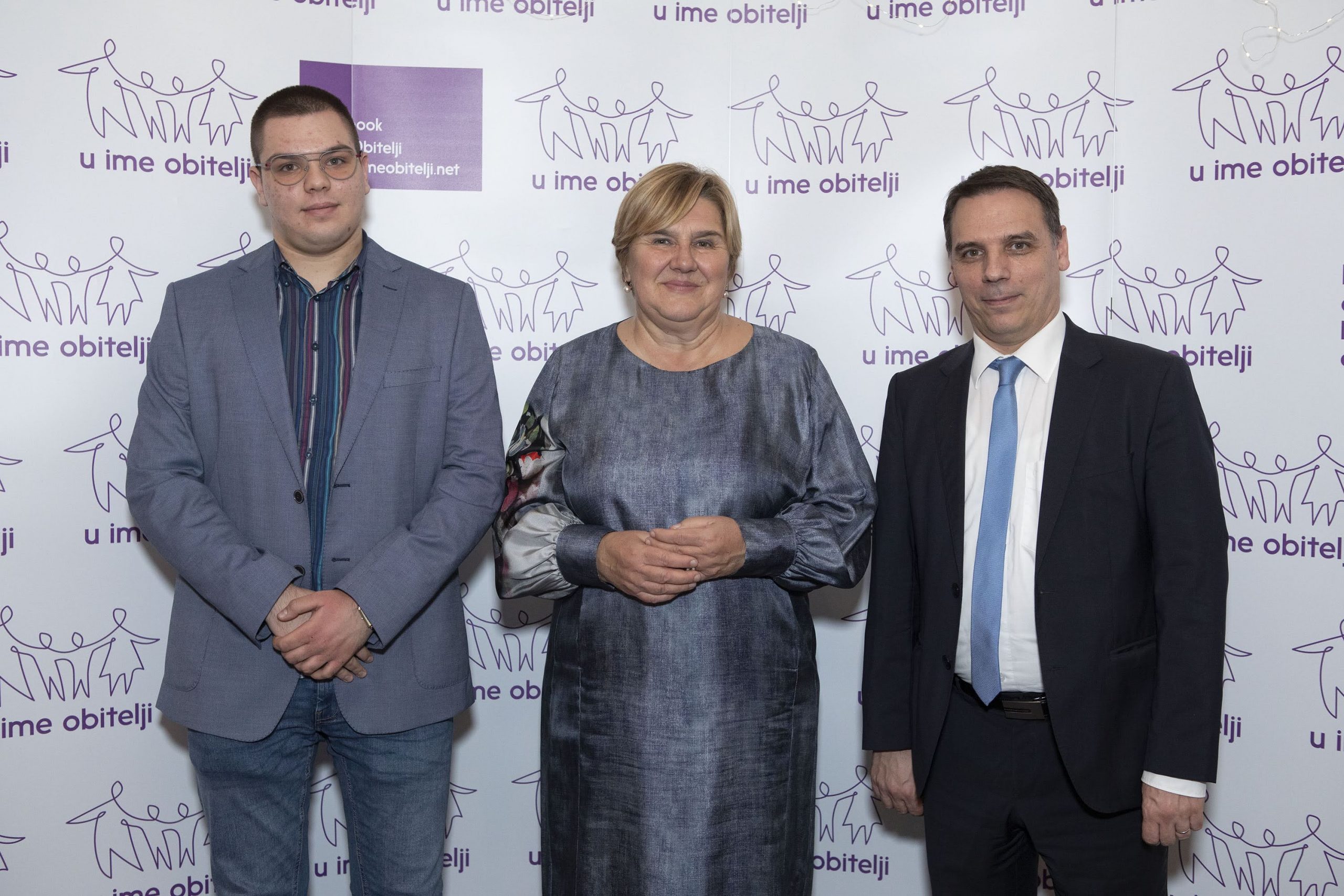 U IME OBITELJI-foto cetkovic