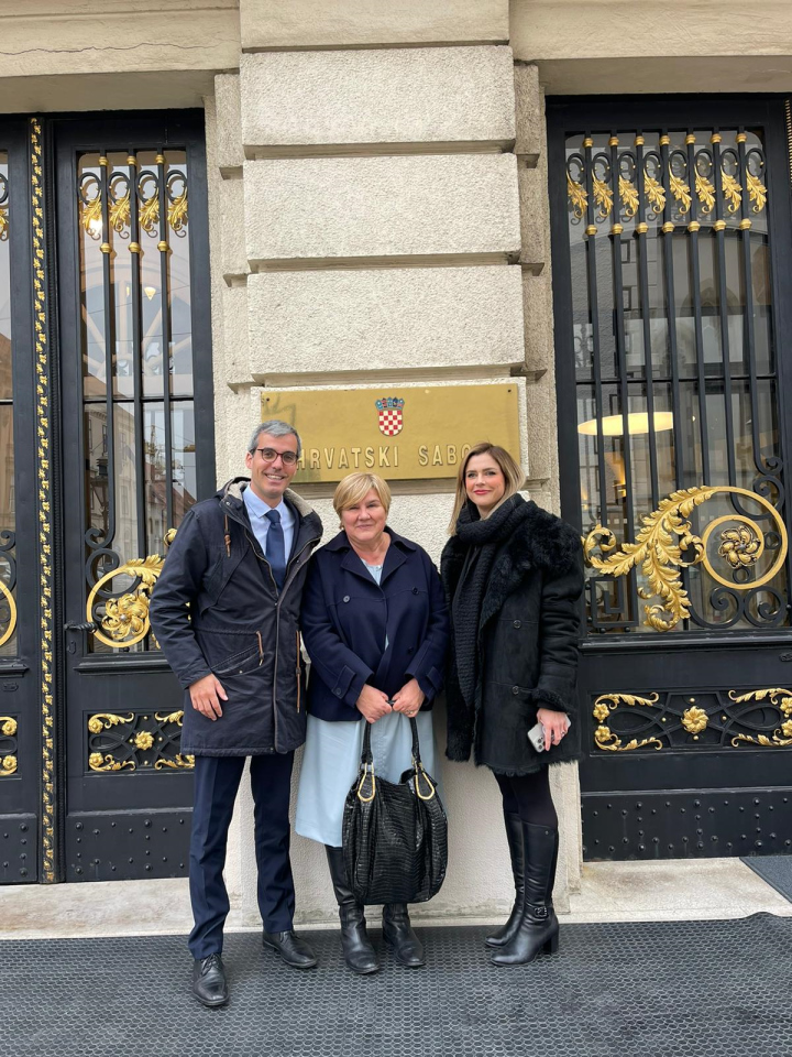 WhatsApp-Image-2024-02-29-at-10.22.42