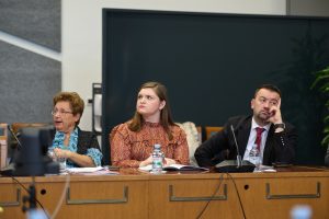 Analiza-Novosti-uio-okrugli-stol-10