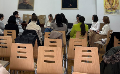 UIO održala drugu edukaciju uživo za majke mentorice