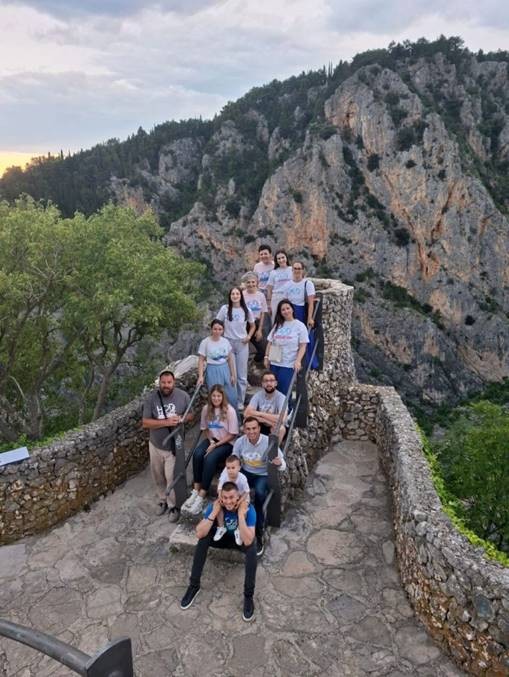 Održan Hod za život u Imotskom: ‘Pokažimo da živimo u društvu koje voli i štiti’